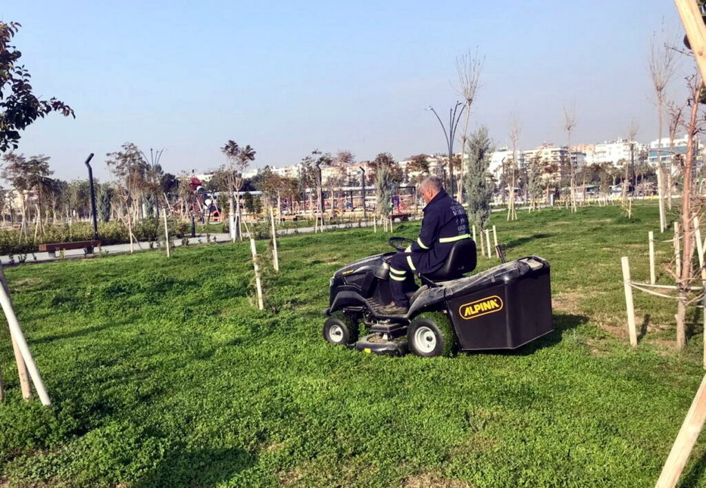 Akdeniz’in parkları yenileniyor