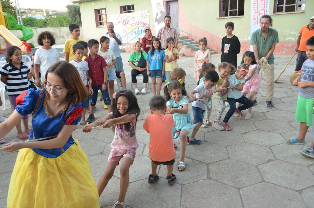 ‘Köy Şenlikleri’ sürüyor