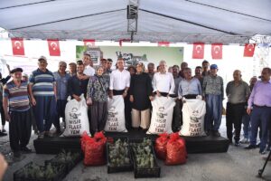 Silifke’de 225 yetiştiriciye yem desteği