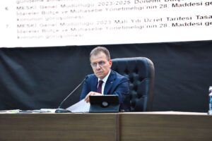 “Bakanlık yeri versin,  esnafa yeni çarşı yapalım”