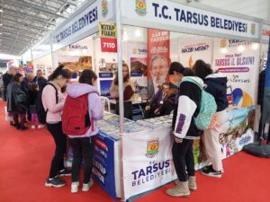 Tarsus, Çukurova Kitap Fuarı’nda Yoğun İlgi Görüyor