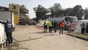 Akdeniz Belediyesi ekipleri deprem bölgesinde