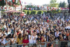 Kendini mutlu hissedenlerin oranı yüzde 47